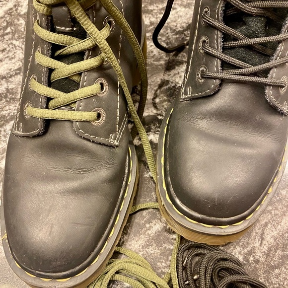 Dr. Martens Luana 7 Eyelet Lace Up Black Boots Women’s Size 6 UK 4 Leather - Picture 13 of 16